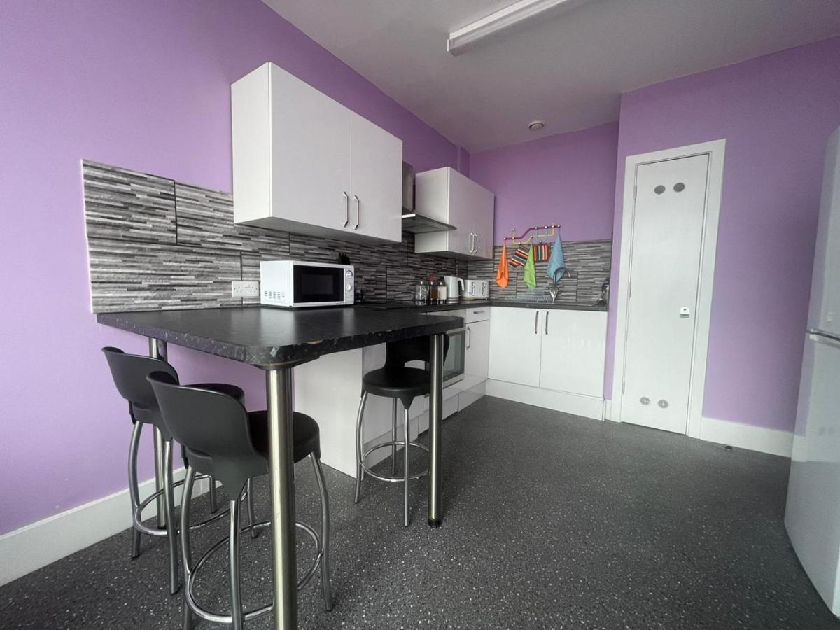 Albergue Neon 160 Swansea Exterior foto