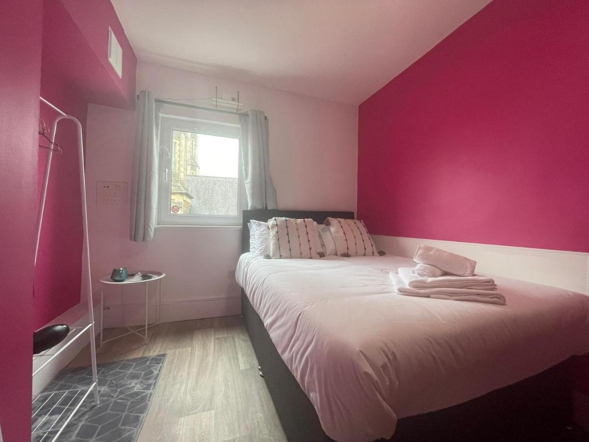 Albergue Neon 160 Swansea Exterior foto