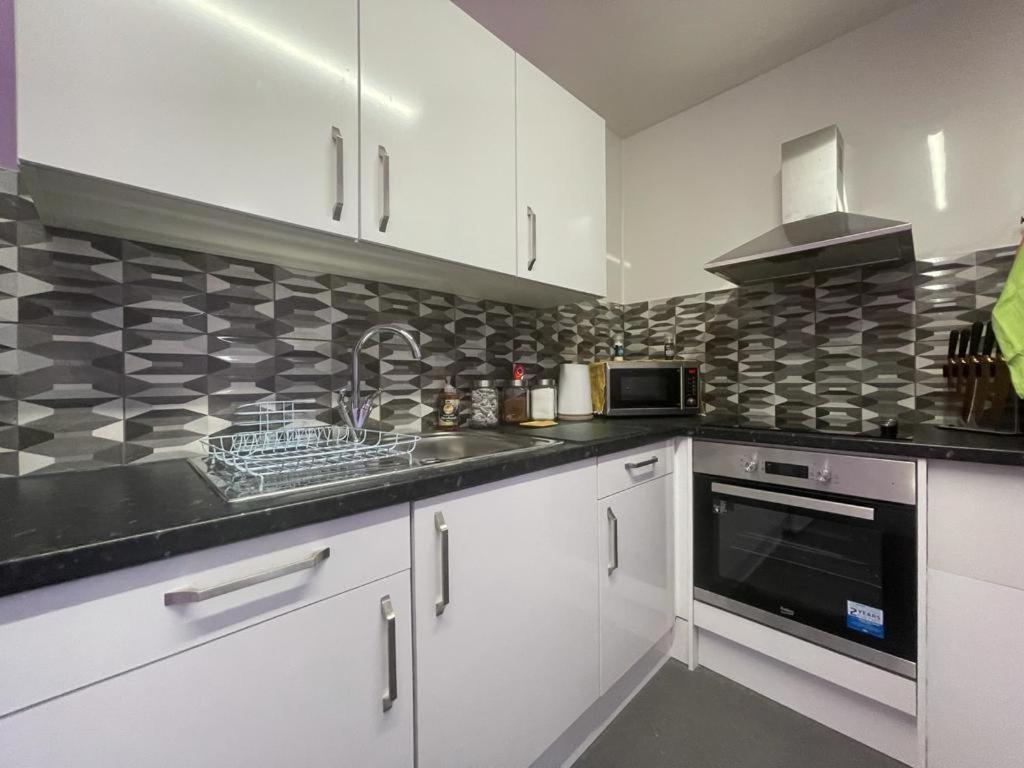 Albergue Neon 160 Swansea Exterior foto