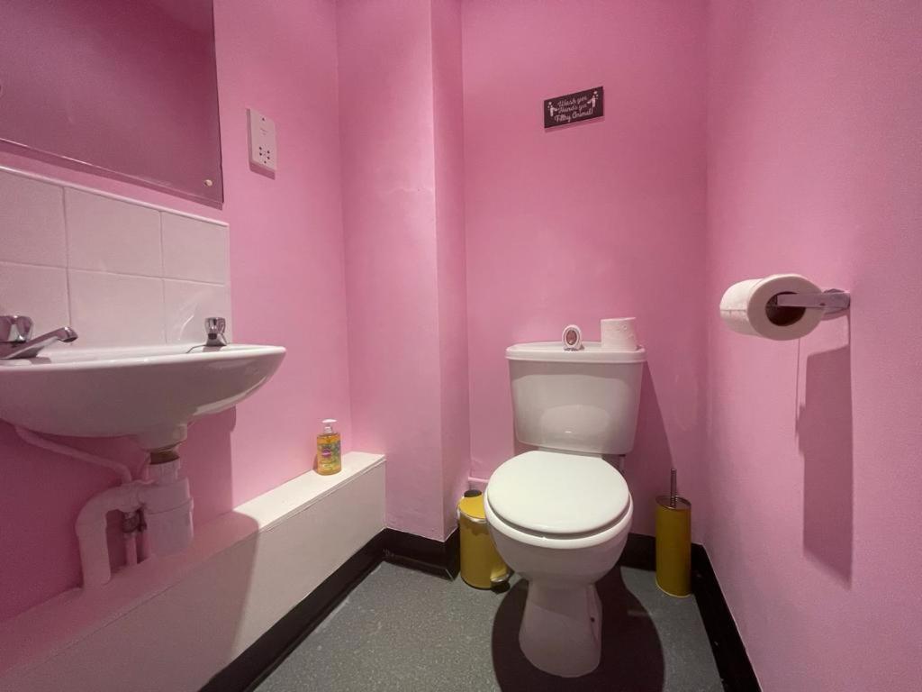 Albergue Neon 160 Swansea Exterior foto