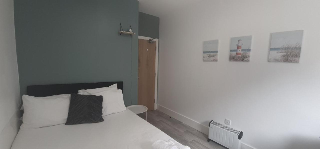 Albergue Neon 160 Swansea Exterior foto